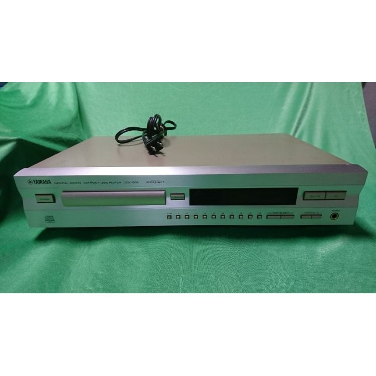 Yamaha CDX-596