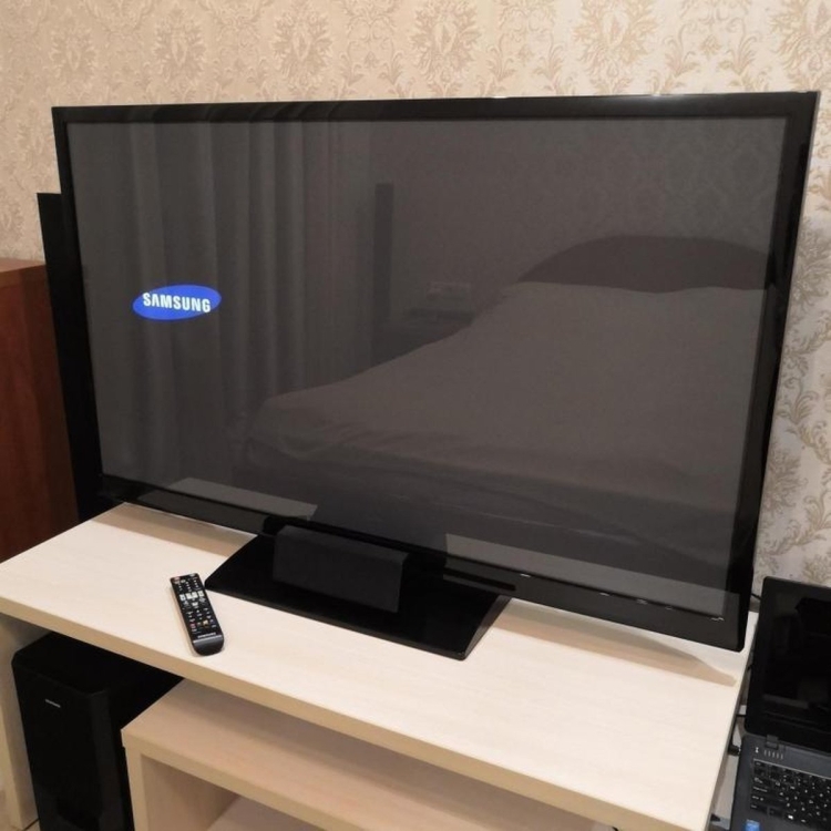 Samsung PS-50B451